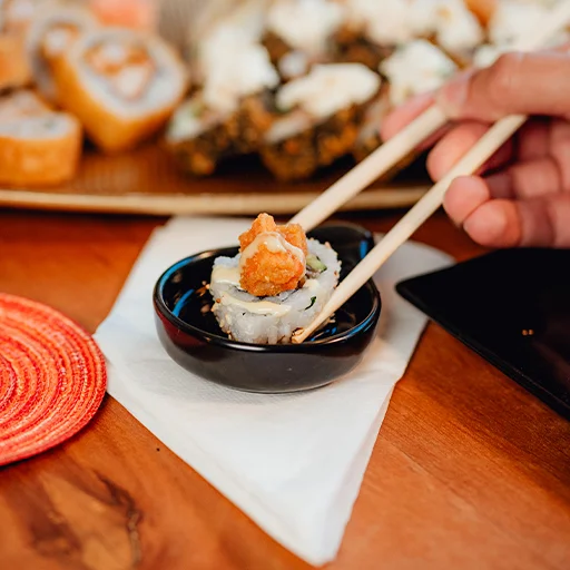 Fresh and colorful sushi platter at Nikkei Sushi Bar in Aruba – premium sushi Aruba experience